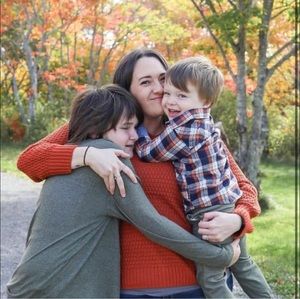 Meet your Posher, Rae